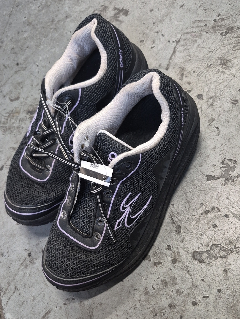 Black and Lavender Women's Athletic Sneakers